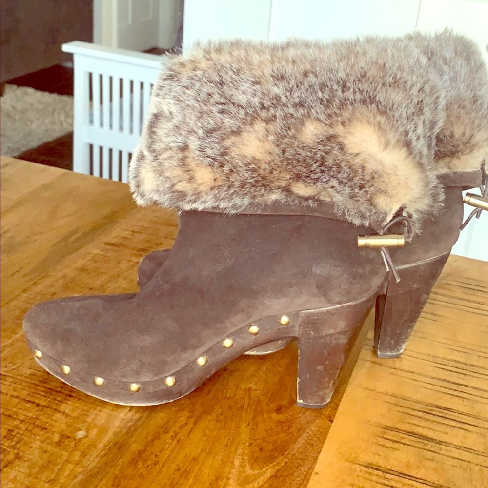 Faux fur lined Michael Kors boots